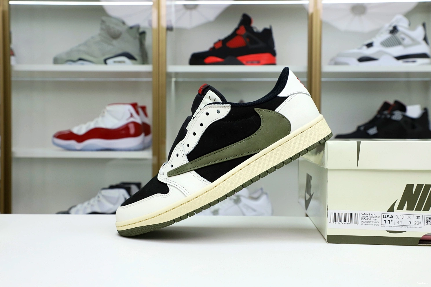 1 LOW NIKE TRAVIS X OG AIR “Olive” SCOTT JORDAN 0306